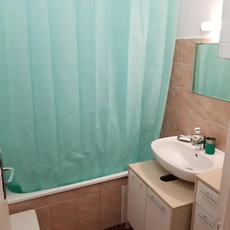 Апартаменты La Traboule Vieux